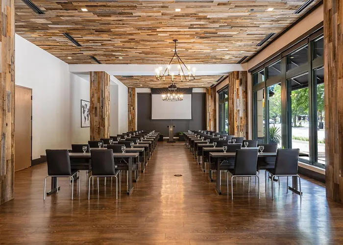 Hotel Ac Worth Downtown 4*
