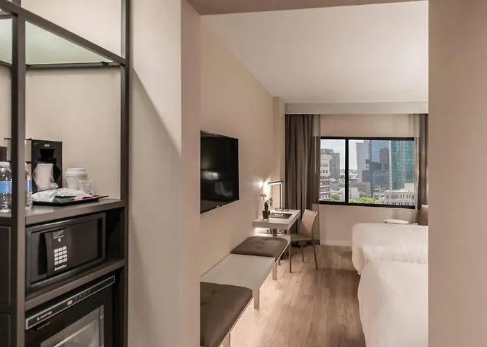 Ac Worth Downtown 4*