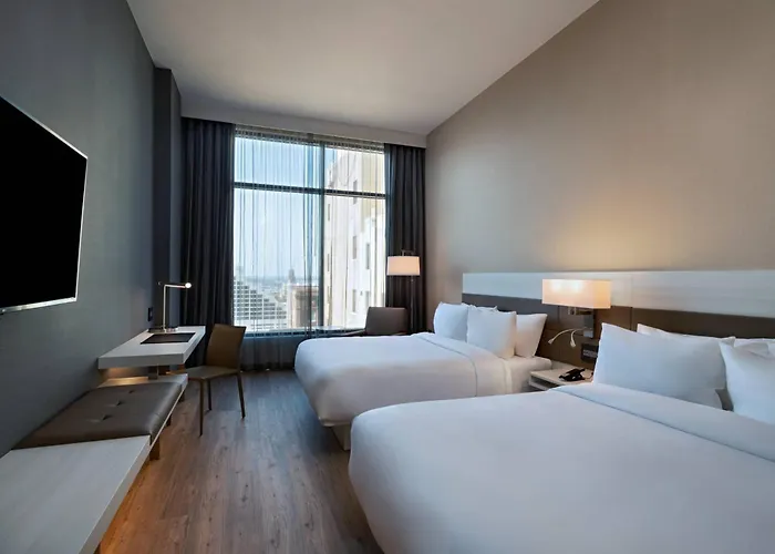Hotel Ac Worth Downtown 4*